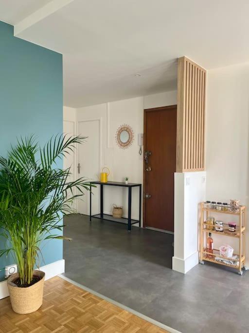 Chambre Privee Dans Un Appartement Partage 维勒班 外观 照片
