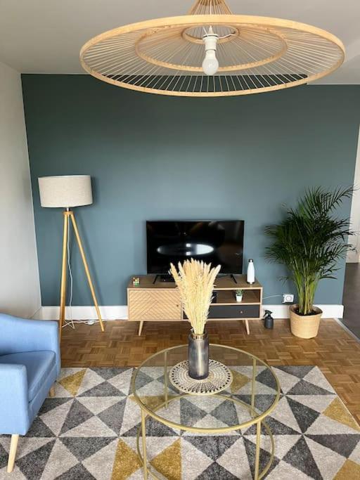 Chambre Privee Dans Un Appartement Partage 维勒班 外观 照片